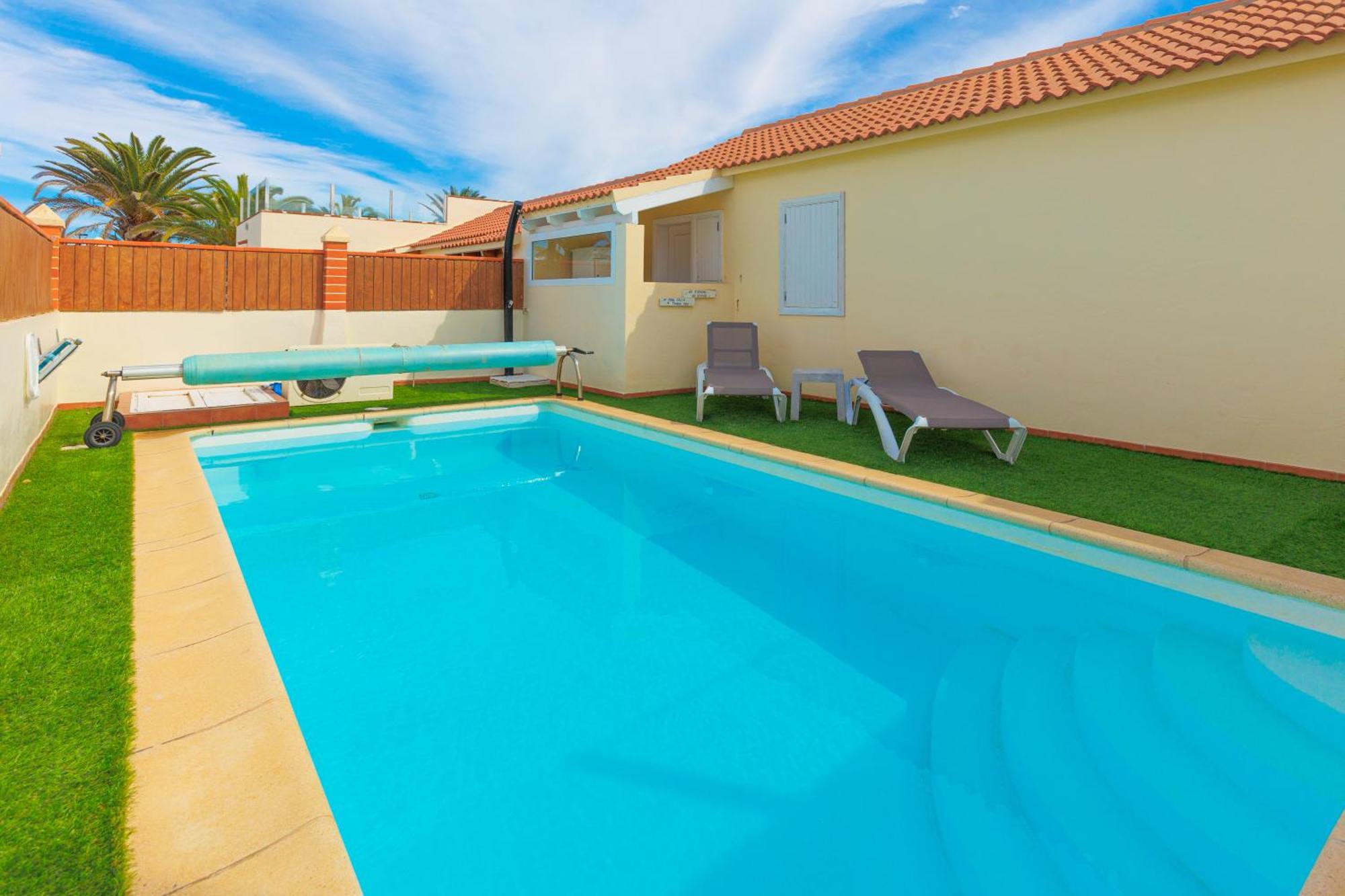 Private Villa With Heated Pool & Terrace See View كوراليهو المظهر الخارجي الصورة