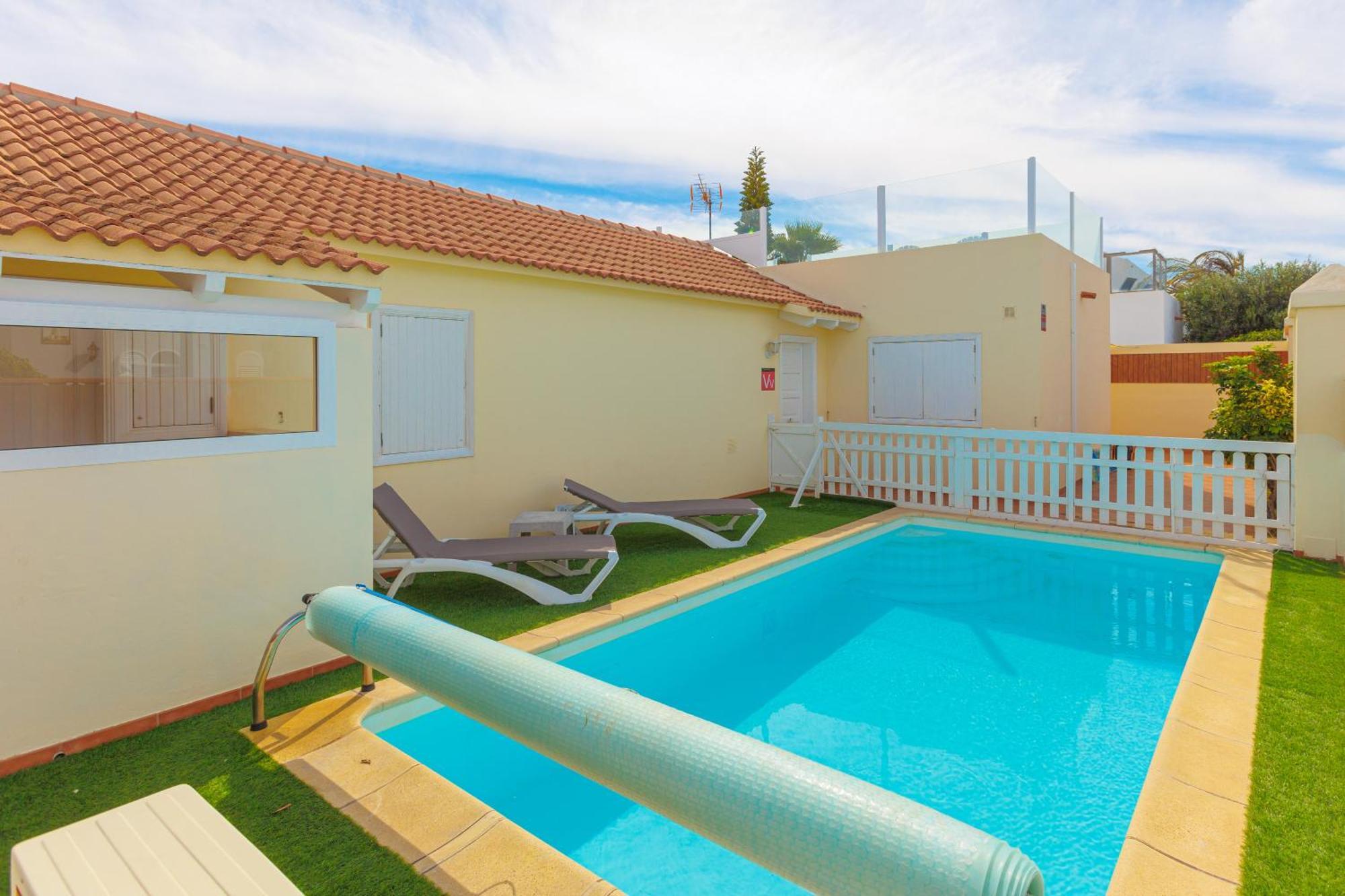 Private Villa With Heated Pool & Terrace See View كوراليهو المظهر الخارجي الصورة